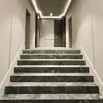 Boutique - Old Town Apartment